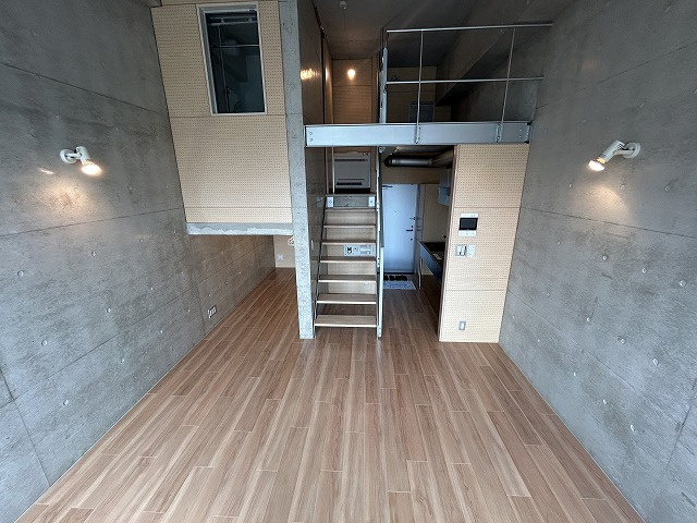 ドゥーエ新丸子の居間・リビング