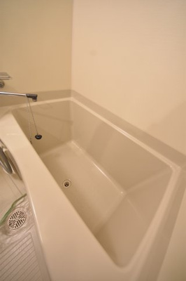 【浴室】 | プレサンスＫＯＢＥアモーレ