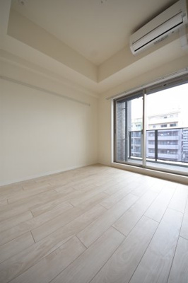 【洋室】 | プレサンスＫＯＢＥアモーレ