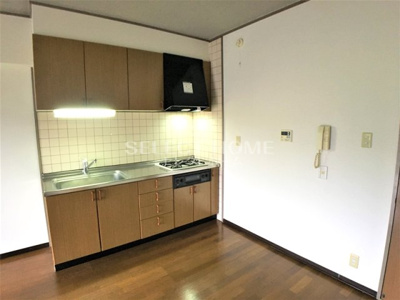 【キッチン】 | エクセル小呂 | コンパクトなキッチンで掃除もラクラク