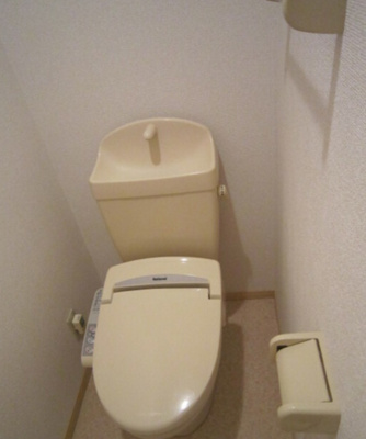 【トイレ】 | ラーン・サバーイ | トイレも気になるポイント