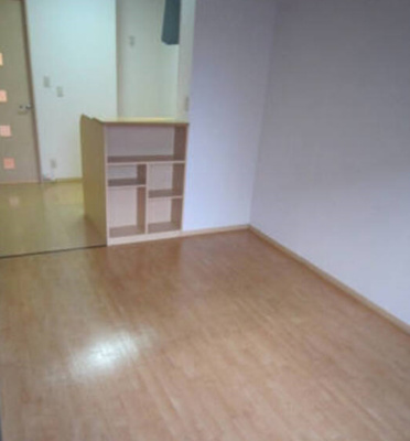 【居間・リビング】 | ラーン・サバーイ | こちらの居間で趣味の時間をお楽しみください