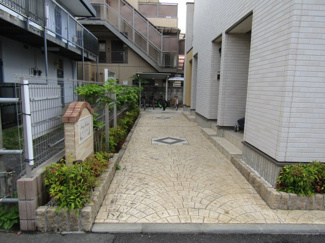 【エントランス】