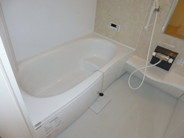 ハートフルの浴室|追い焚きバス