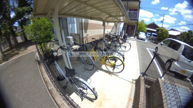  | レオパレスルサルカ