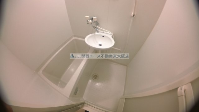 【浴室】 | レオパレスルサルカ