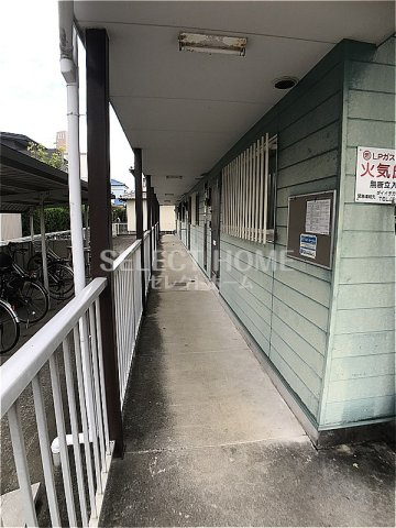 【エントランス】 | Ｓｕｒｐｌｕｓ遊 | ゆとりのあるエントランスです