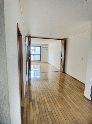 【内装】 | コーポグレイス | 部屋の境を無くすことで開放感が出ます。