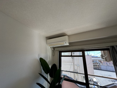 【設備】 | ロイヤルハイツ東海大前 | 暑い夏や寒い冬に大活躍のエアコン付きです☆冷暖房完備で1年中快適に過ごせます♪