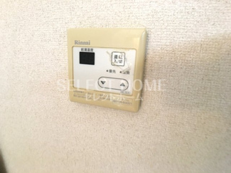 【エントランス】 | 落ち着いたエントランスです