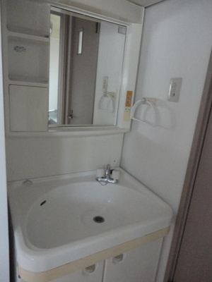 【独立洗面台】 | サンパティオ | 独立洗面台あり、毎朝おしゃれに忙しい女性の方におすすめです