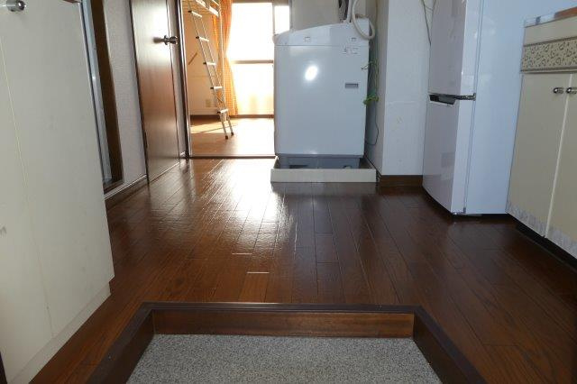 キッコウハイネスBの玄関
