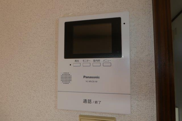 総社市北溝手のアパートのセキュリティ|ＴＶインターホン