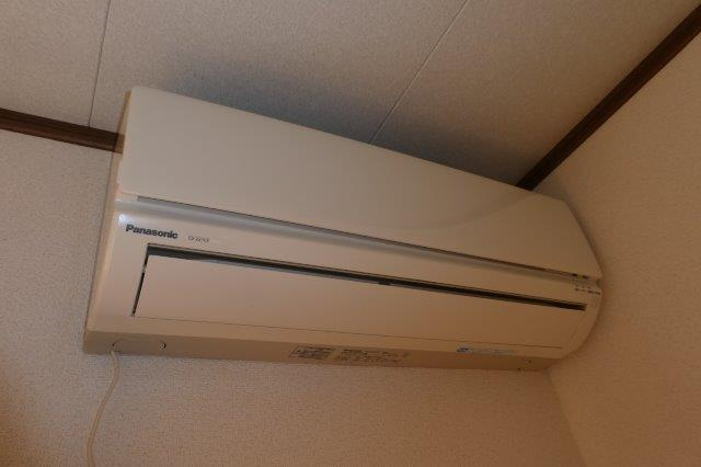 キッコウハイネスBの設備|エアコン