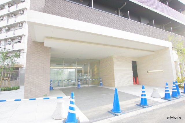 サムティ上新庄レジデンス　仲介手数料無料のエントランス