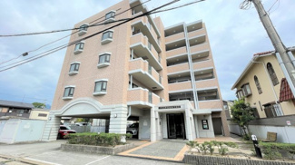 【外観】 | 2階角部屋、階下に部屋がないので音を気にしなくてOKなのがうれしいですね