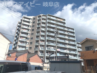 【外観】 | 【ナビシティ新岐阜　再生住宅中古マンション】名鉄岐阜駅まで徒歩6分！最上階角部屋！天井高3ｍ開放的！