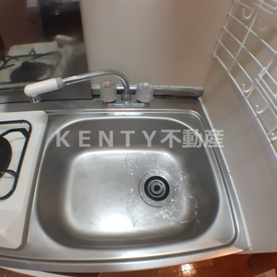 【キッチン】 | ロイヤルアメニティー南馬込 | コンパクトなキッチンで掃除もラクラク