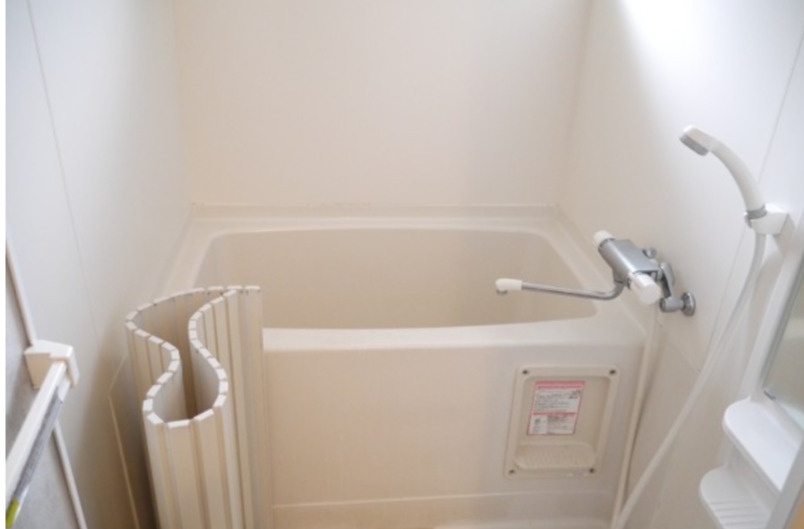 ぷらすエコの浴室