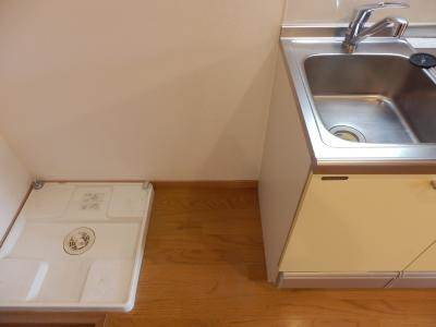 フラッティ梅小路のその他|冷蔵庫設置スペース