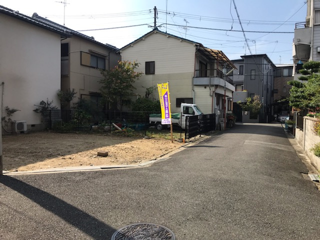 グラッド・タウン泉町２丁目の前面道路含む現地写真|■通行量も少なく昼も夜も静かですよ♪♪