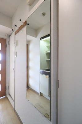 【設備】 | ライオンズマンシヨン三軒茶屋第６ | 姿見