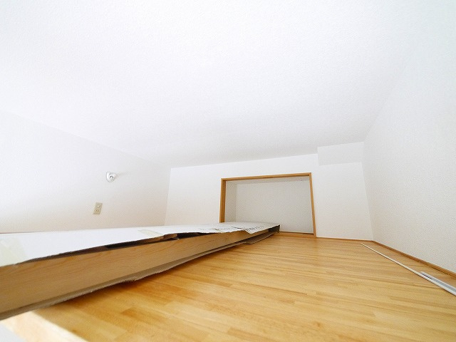 レオ四条大路のその他|落ち着いて過ごせるお部屋なので、寝室にいかがでしょうか