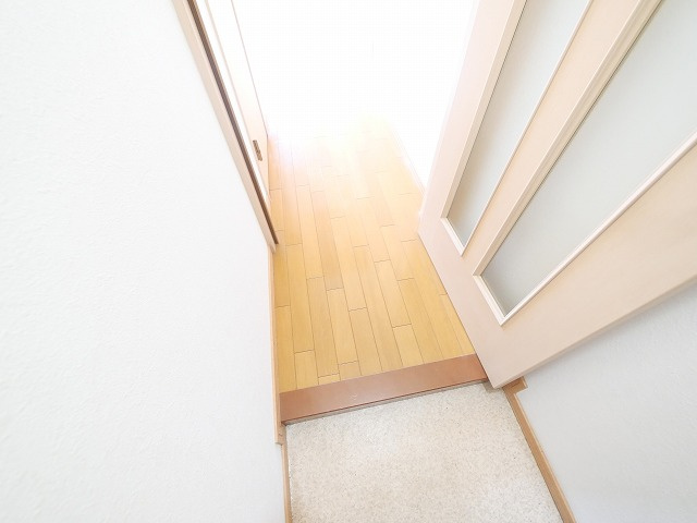 レオ四条大路のバルコニー|陽当たり良好なバルコニーです
