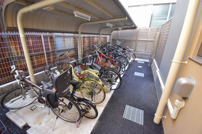 【その他共用部分】 | アミティエ扇町リアン | 駐輪場