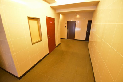 【エントランス】 | アミティエ扇町リアン | 建物の内部です