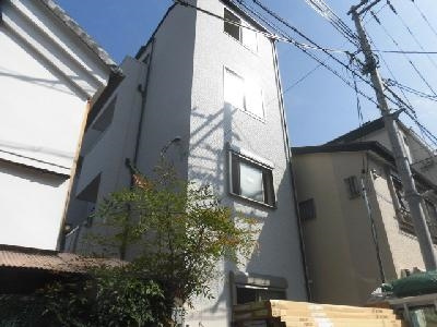 アークリード四条大宮の外観