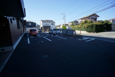 【駐車場】 | ローズフラワー小倉