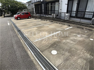 【駐車場】 | 駐車場に車を止められます