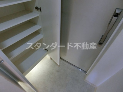 【玄関】 | レジュールアッシュ梅田WEST GATE