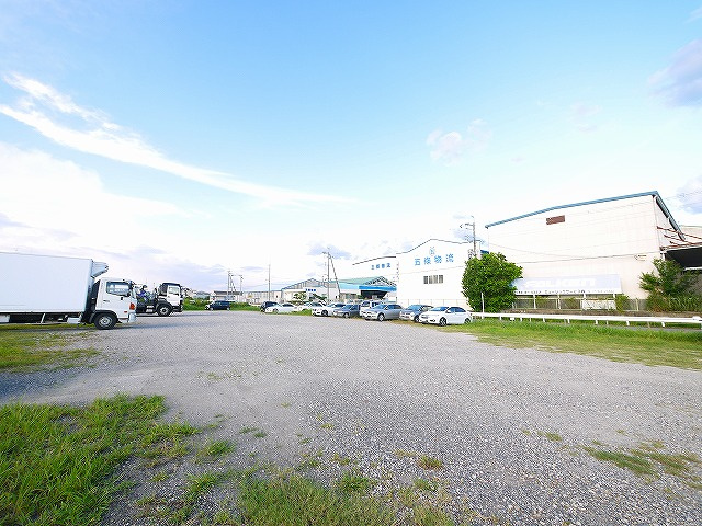 M・EモータープールCの駐車場