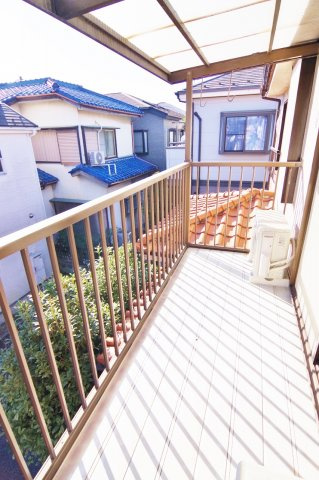 南荻島佐藤貸家のバルコニー|日の良く当たるバルコニーです♪
