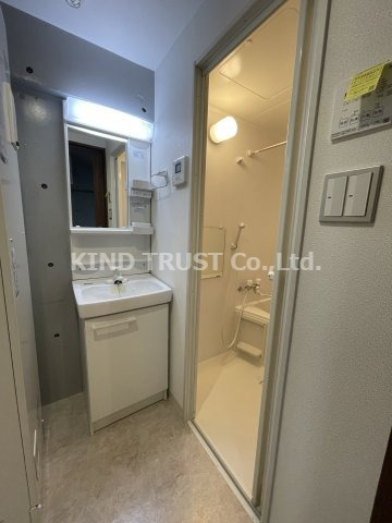 ローツェⅡの洗面所|洗面所です