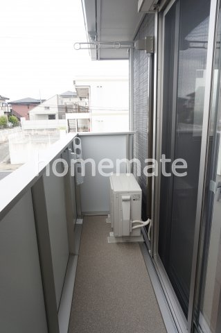 合志市須屋のアパートのバルコニー