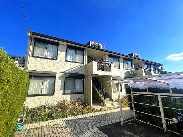 ソファレ高畑の外観|キレイな外観です。