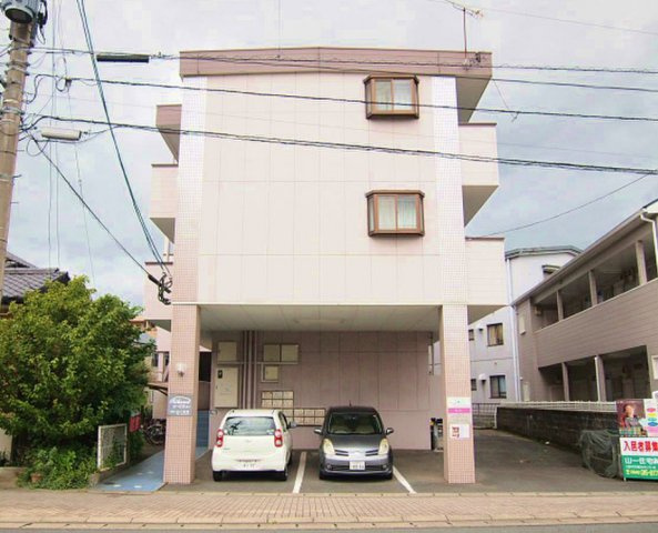 NO.7山一ビルの外観