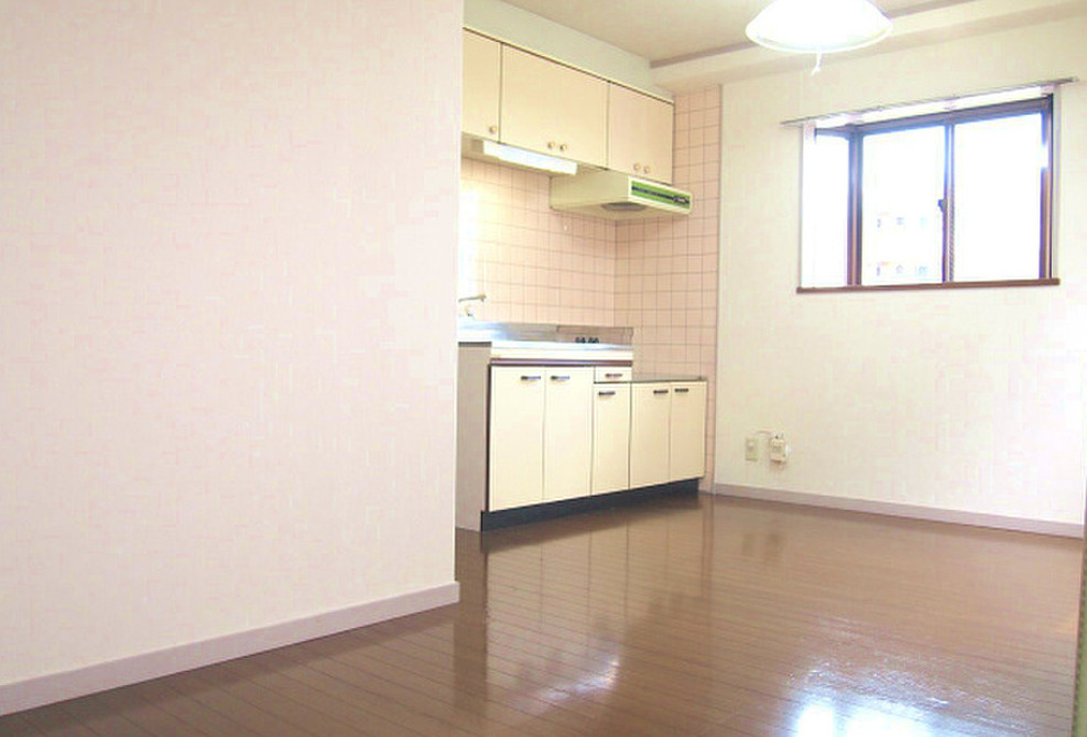 NO.7山一ビルの居間・リビング