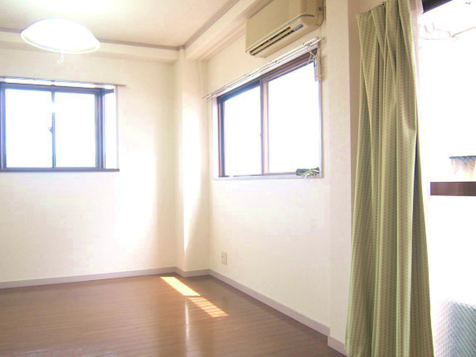 NO.7山一ビルの寝室