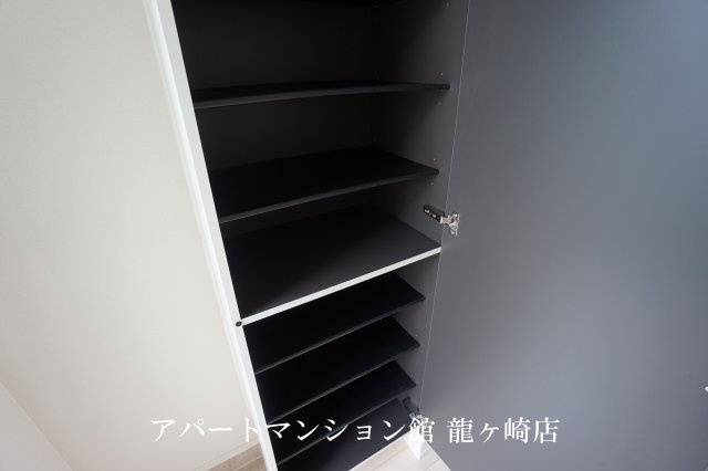 モルガンＢの収納