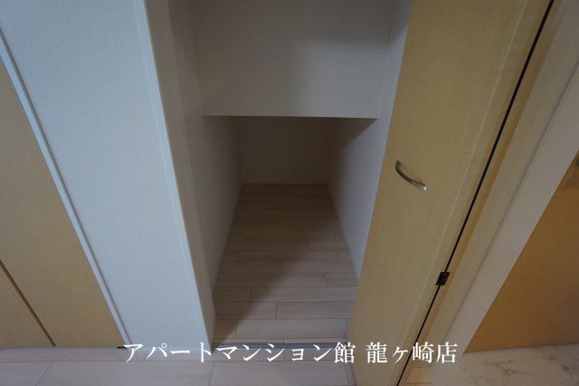 モルガンＢの収納