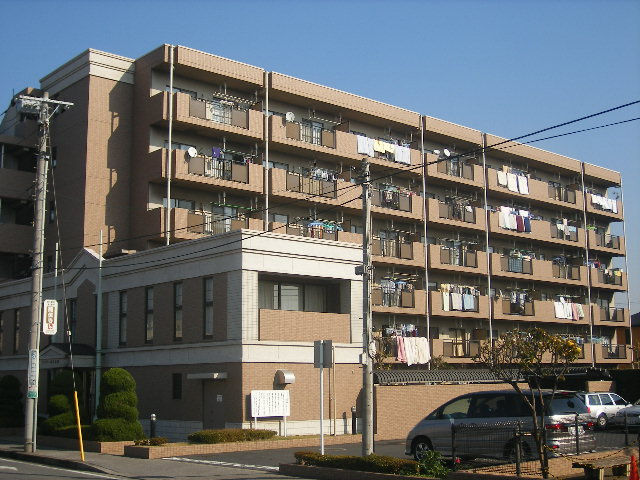 マノワール大久保の外観