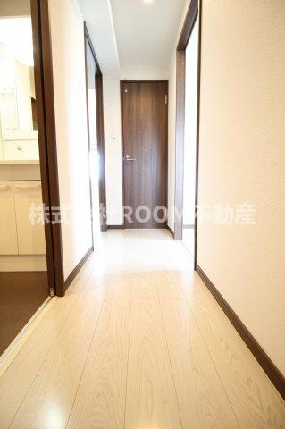 グレイスルピナスの内装|明るい室内です