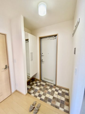 【玄関】 | シャルム・ポンテ重根