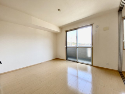 【居間・リビング】 | シャルム・ポンテ重根