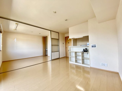 【居間・リビング】 | シャルム・ポンテ重根