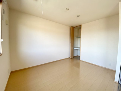 【洋室】 | シャルム・ポンテ重根